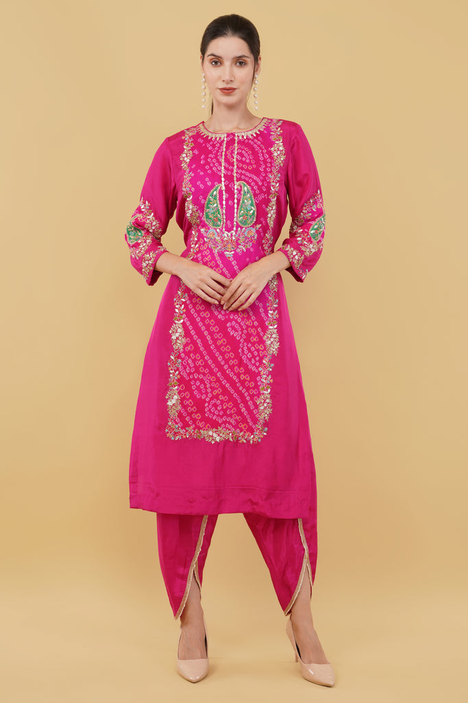 Majenta straight kurti highlight with bandhej with dhoti